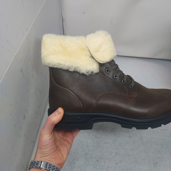 Blundstone Brown Waterproof Thermal Lace Up Boot - Picture 2 of 11